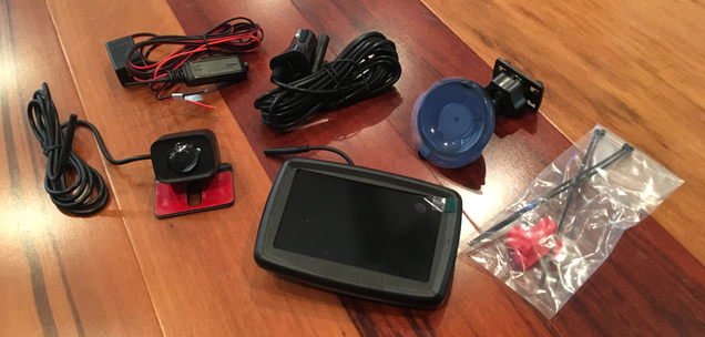 Everything that comes with the Autovox CS-2.